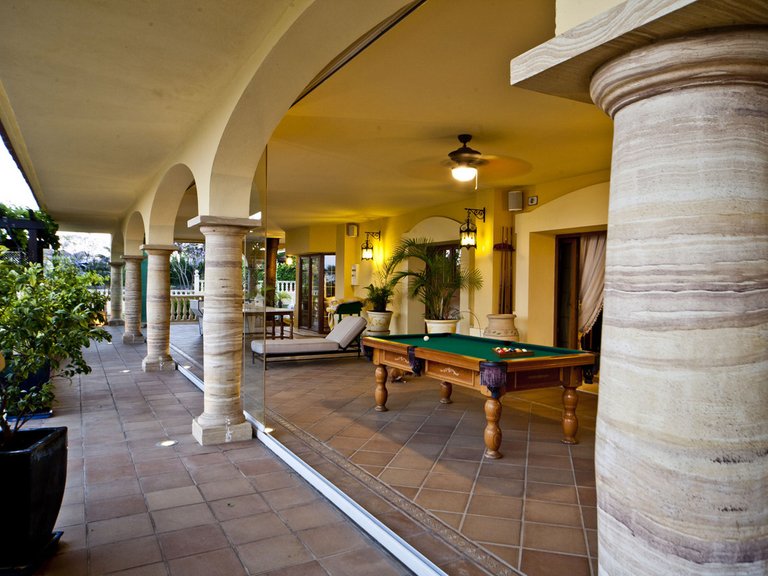 Villa for Sale in Nueva Andalucía, Malaga 41