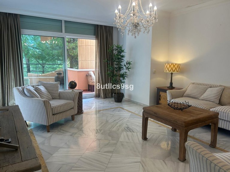 Apartment for Sale in Nueva Andalucía, Malaga 12