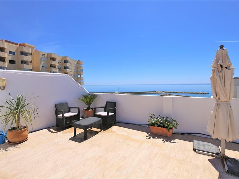 Apartment for Sale in Estepona, Malaga 1