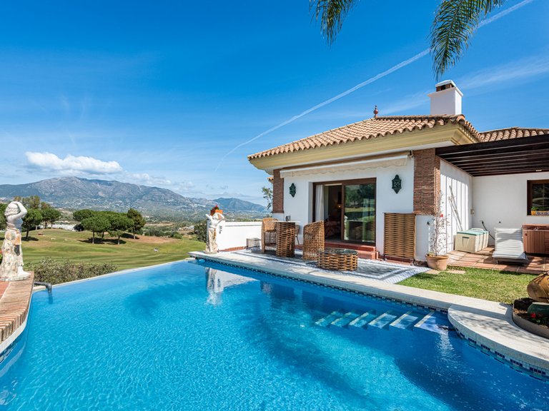 Villa for Sale in La Cala Golf, Malaga 28