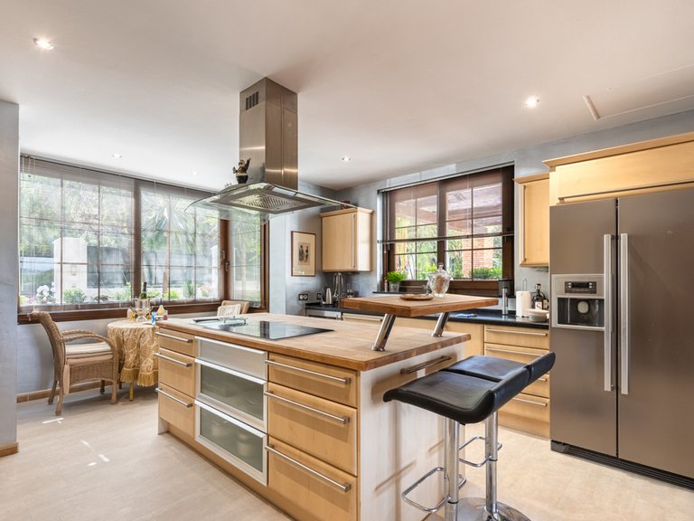 Villa for Sale in La Cala Golf, Malaga 3