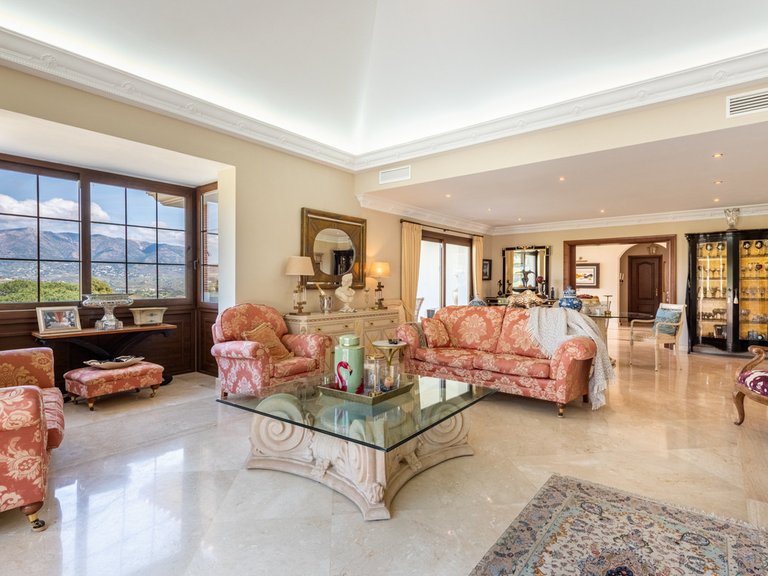 Villa for Sale in La Cala Golf, Malaga 7
