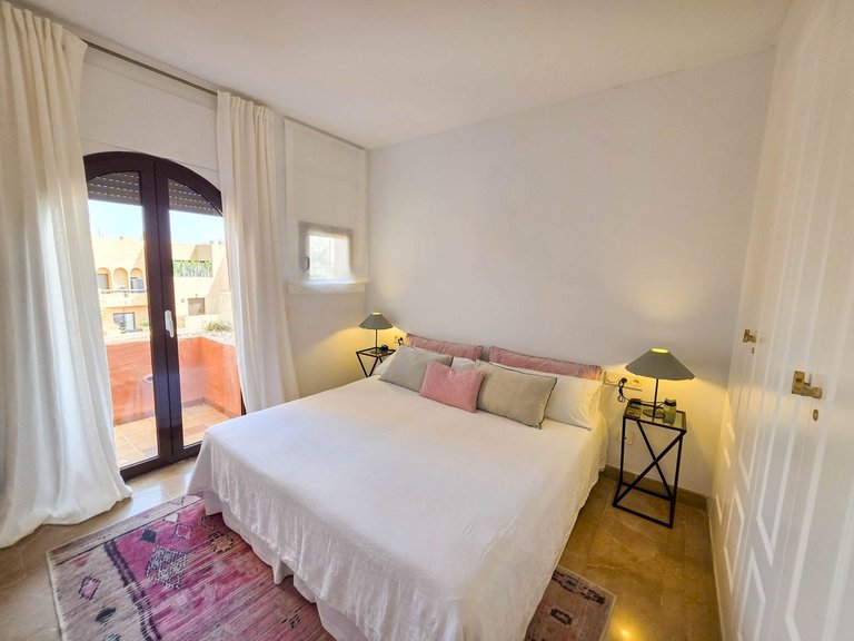 Villa for Sale in San Luis De Sabinillas, Malaga 4