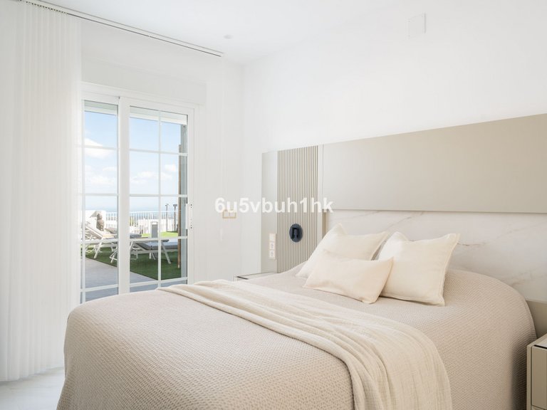 Villa for Sale in La Mairena, Malaga 22