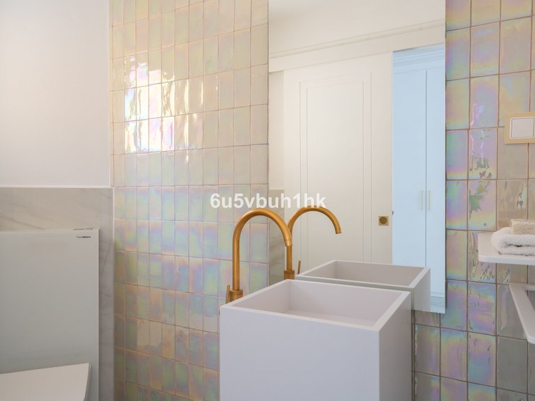 Villa for Sale in La Mairena, Malaga 26