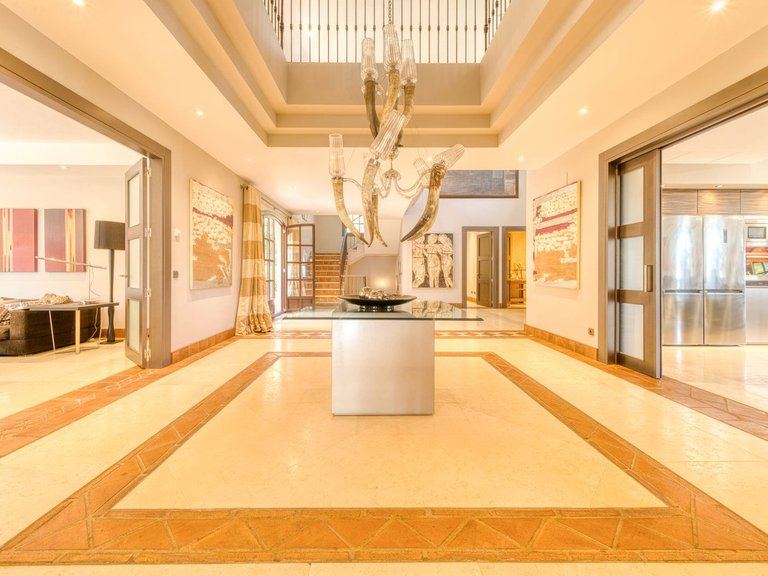Villa for Sale in Sotogrande, Cadiz 10
