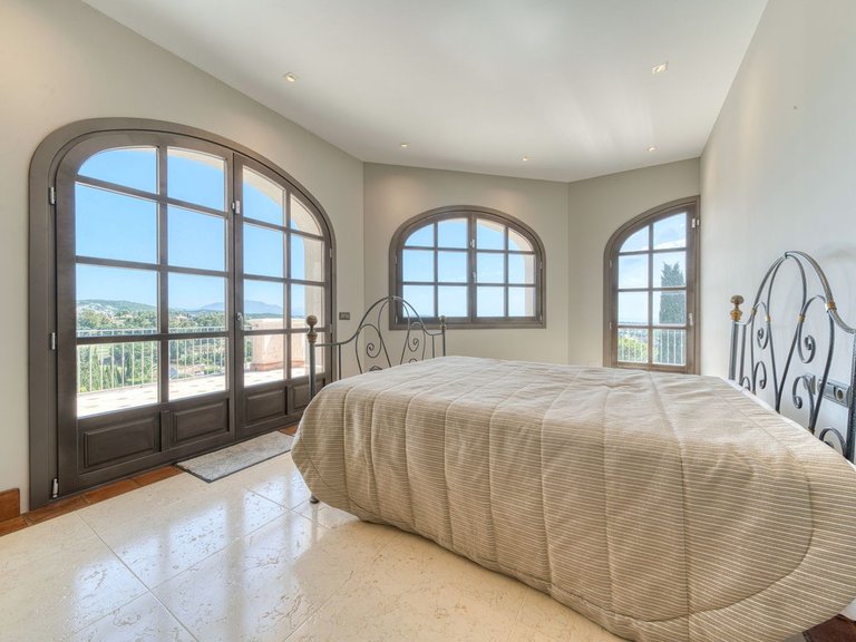 Villa for Sale in Sotogrande, Cadiz 27