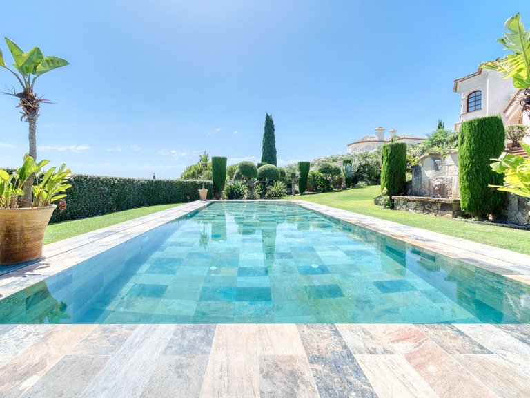 Villa for Sale in Sotogrande, Cadiz 37