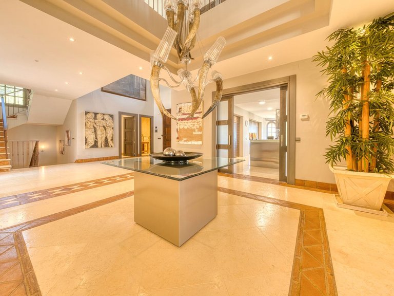 Villa for Sale in Sotogrande, Cadiz 44