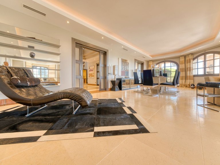 Villa for Sale in Sotogrande, Cadiz 48
