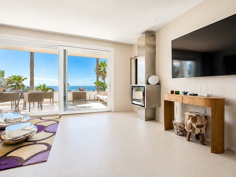 Apartment for Sale in New Golden Mile, Malaga 7
