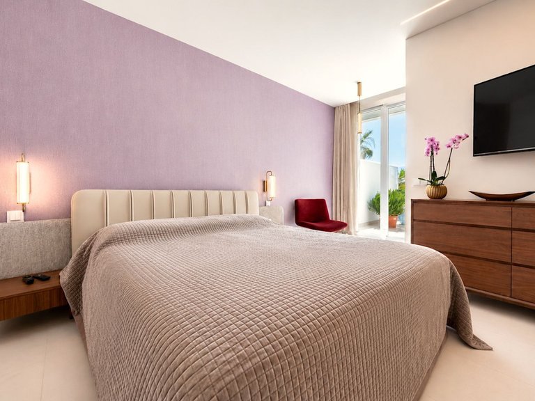 Apartment for Sale in New Golden Mile, Malaga 9