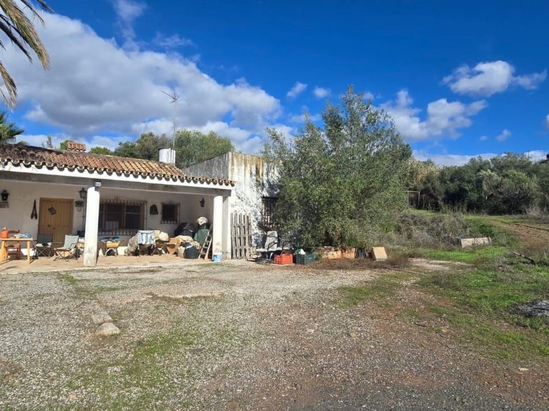 Villa for Sale in Estepona, Malaga 1