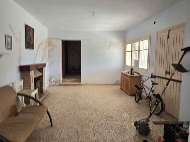 Villa for Sale in Estepona, Malaga 11