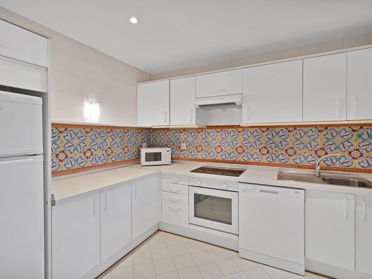 Apartment for Sale in Estepona, Malaga 16