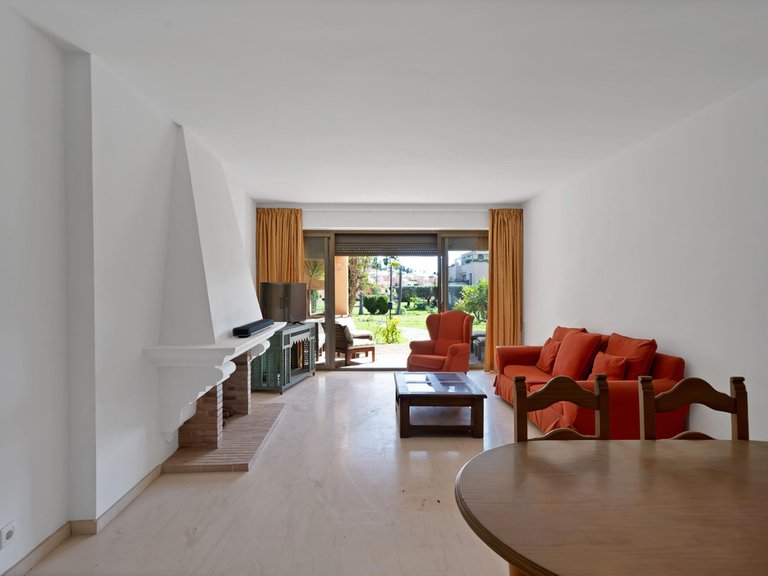 Apartment for Sale in Estepona, Malaga 3