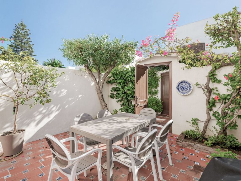 Villa for Sale in Estepona, Malaga 13