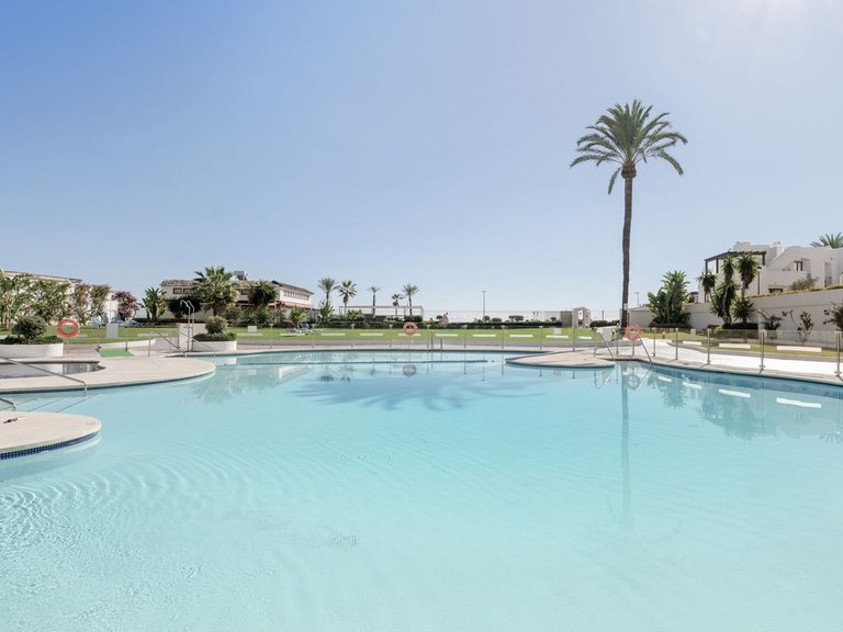 Villa for Sale in Estepona, Malaga 17