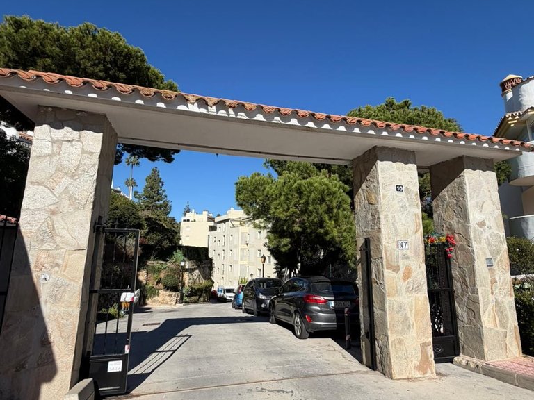 Apartment for Sale in Calahonda, Malaga 19