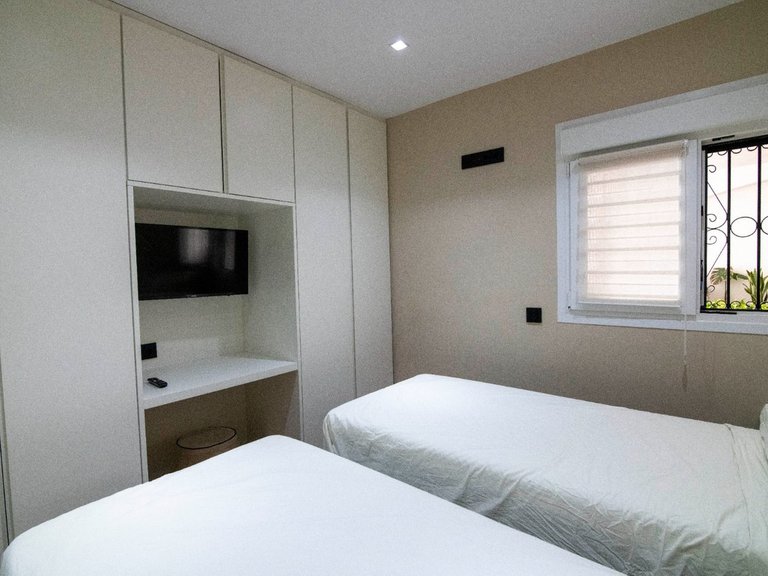 Apartment for Sale in Puerto Banús, Malaga 17