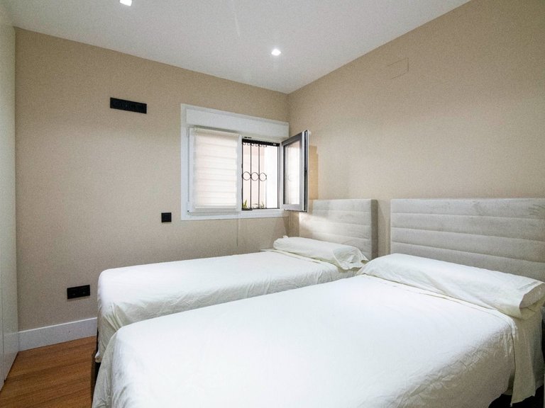 Apartment for Sale in Puerto Banús, Malaga 18