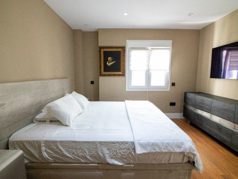 Apartment for Sale in Puerto Banús, Malaga 8