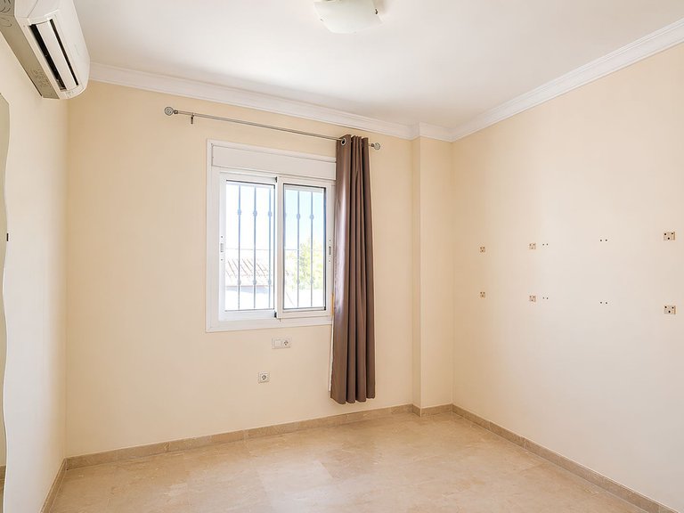 Apartment for Sale in Mijas Golf, Malaga 26