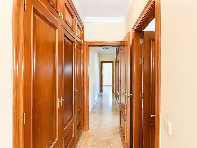 Apartment for Sale in Mijas Golf, Malaga 31