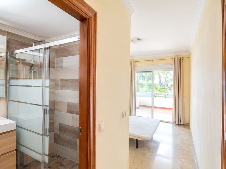 Apartment for Sale in Mijas Golf, Malaga 35