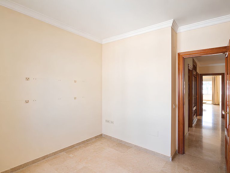 Apartment for Sale in Mijas Golf, Malaga 41