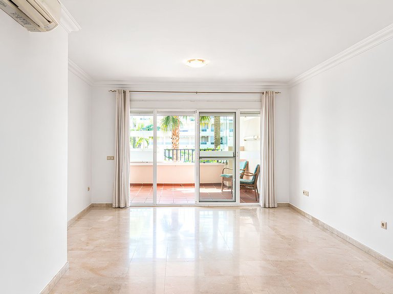 Apartment for Sale in Mijas Golf, Malaga 8