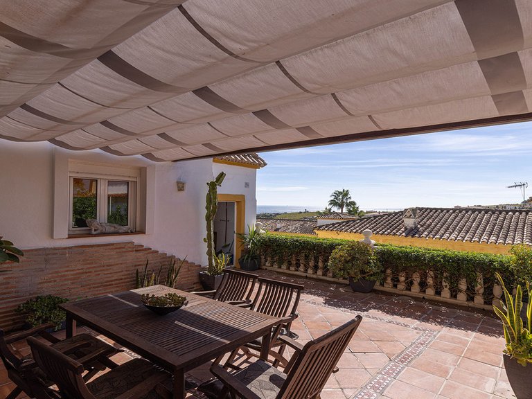 Villa for Sale in Manilva, Malaga 5