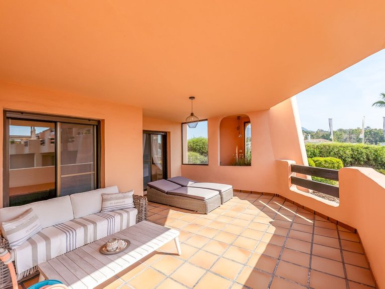 Apartment for Sale in Costa del Sol, Doña Julia, Malaga 11