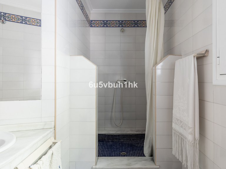 Apartment for Sale in Málaga, Malaga 16