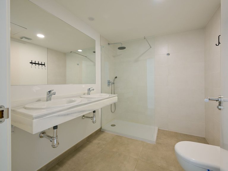 Apartment for Sale in Torrequebrada, Malaga 11