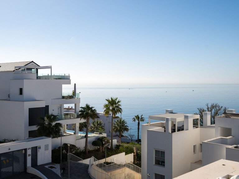 Apartment for Sale in Torrequebrada, Malaga 18