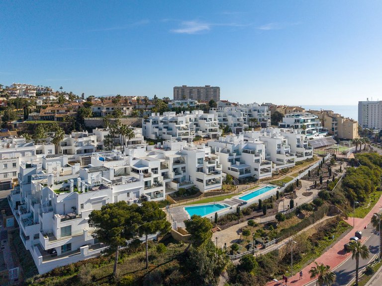 Apartment for Sale in Torrequebrada, Malaga 44