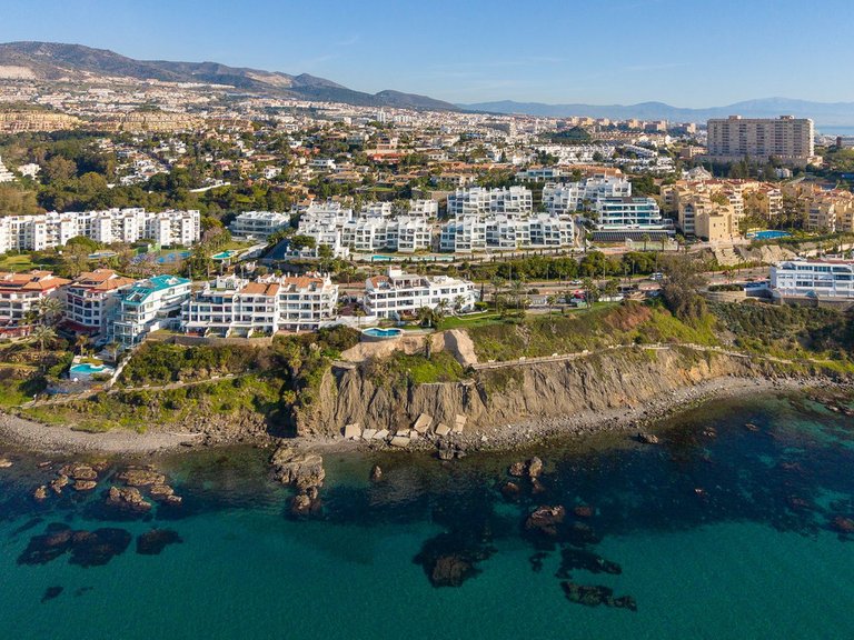 Apartment for Sale in Torrequebrada, Malaga 47