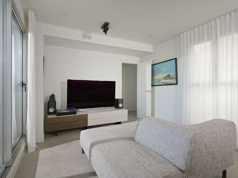 Apartment for Sale in Torrequebrada, Malaga 5
