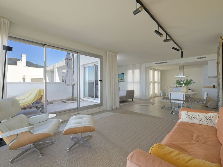 Apartment for Sale in Torrequebrada, Malaga 8