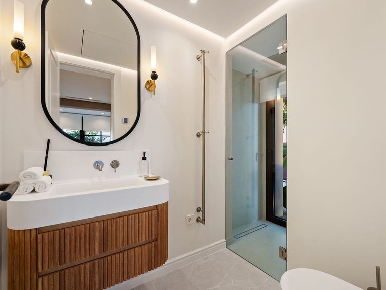 Villa for Sale in Benahavís, Malaga 22