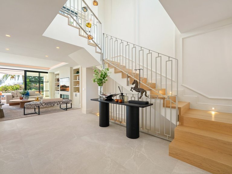 Villa for Sale in Benahavís, Malaga 29