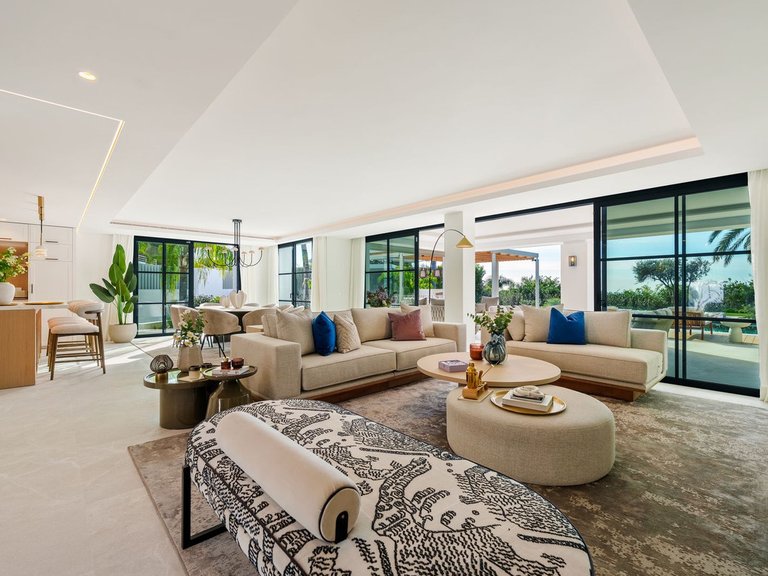 Villa for Sale in Benahavís, Malaga 5