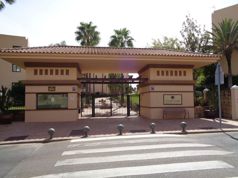 Apartment for Sale in Benahavís, Malaga 1