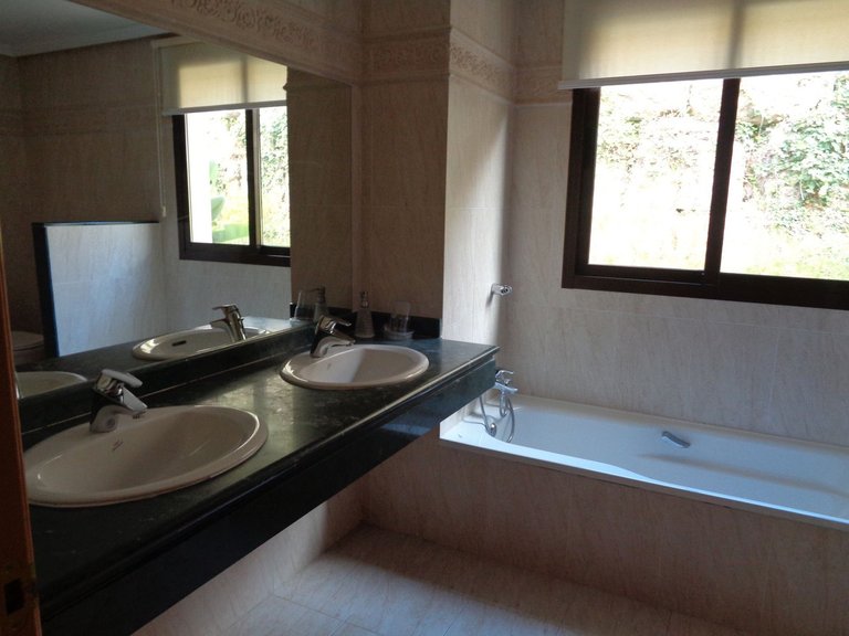 Apartment for Sale in Benahavís, Malaga 23