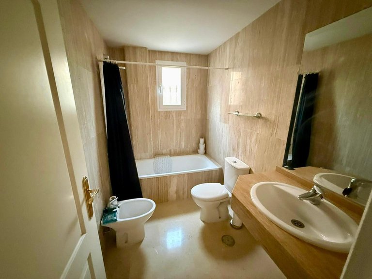 Apartment for Sale in Marbella, Malaga 12