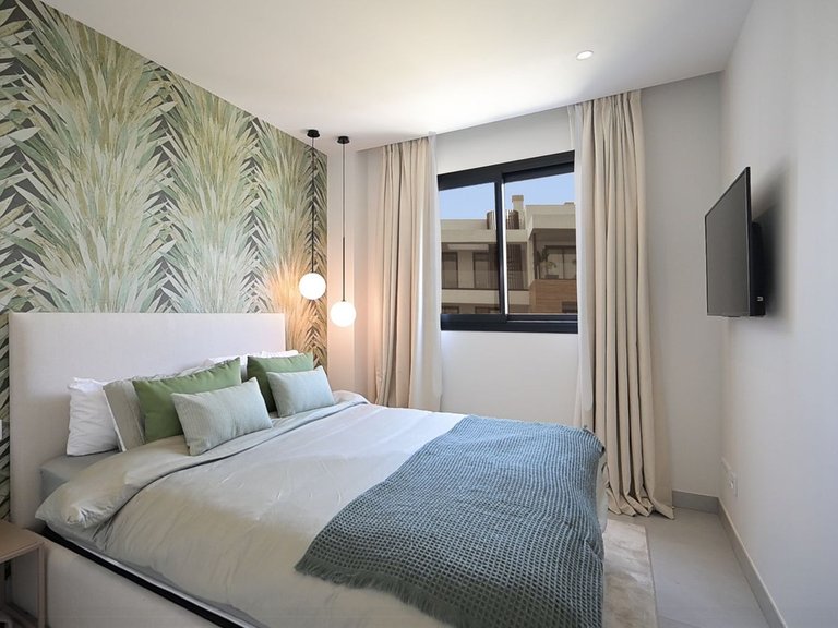 Apartment for Sale in Fuengirola, Malaga 17