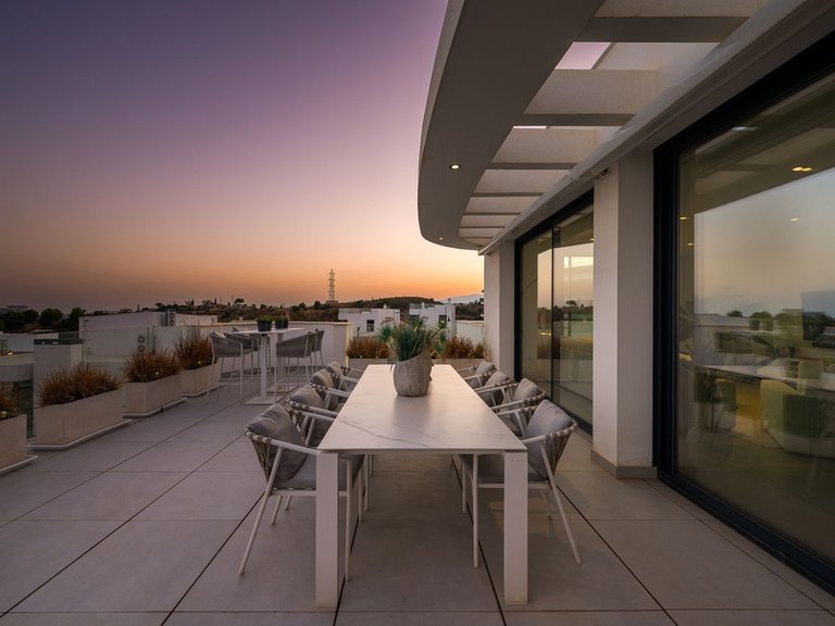 Apartment for Sale in Fuengirola, Malaga 25
