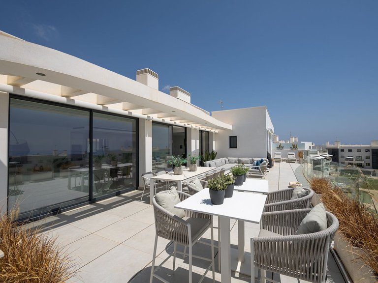 Apartment for Sale in Fuengirola, Malaga 37