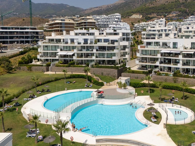 Apartment for Sale in Fuengirola, Malaga 55
